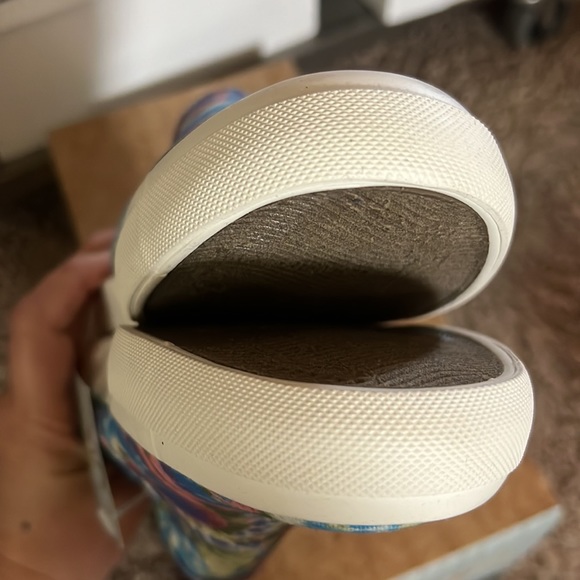 Margaritaville shoes 6.5 nwt - Picture 8 of 9